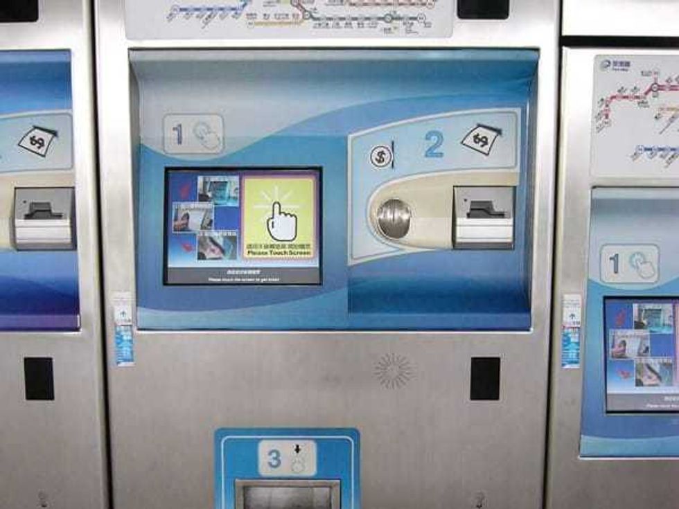 Touchscreen ticket machine