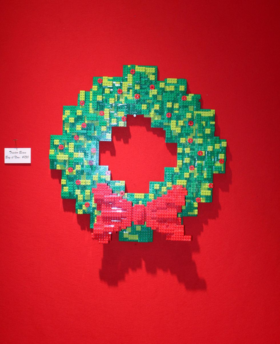 tractor beam, diffa wreath collection
