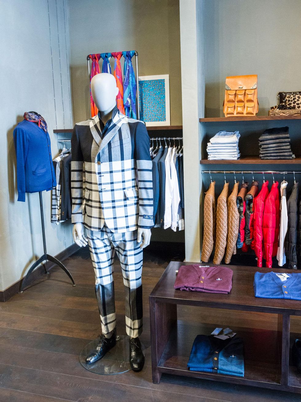 Traffic LA, Traffic LA Men's, Traffic LA Women's, Traffic LA PLAY