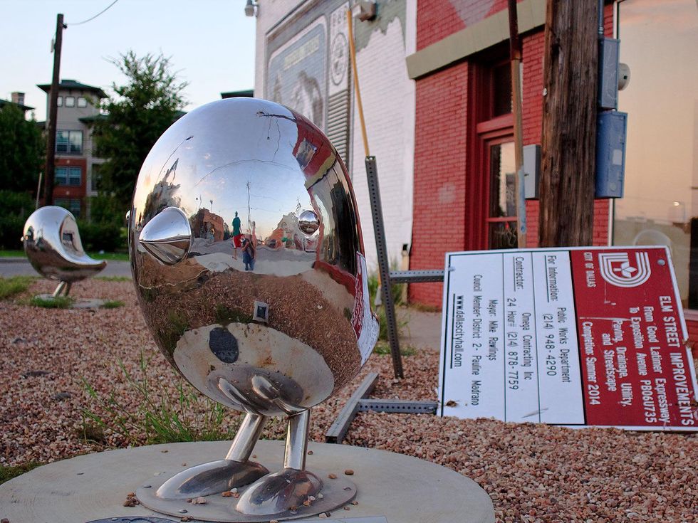 Traveling Man sculpture, Deep Ellum, Brad Oldham