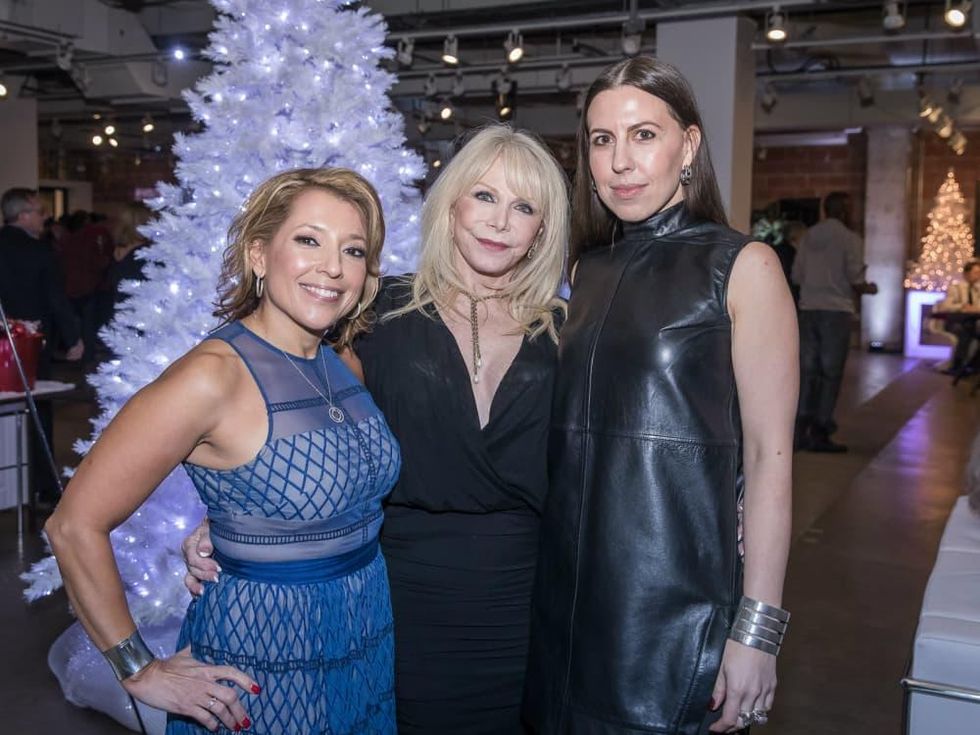 Tricia Kanewske, Tricia Sims, Amy Van Cleave