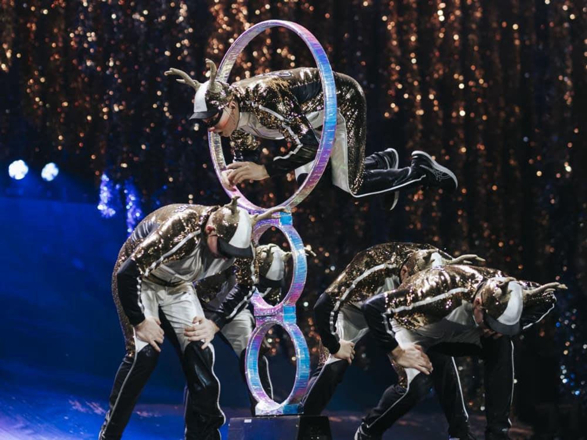 'Twas the Night Before Cirque du Soleil Christmas
