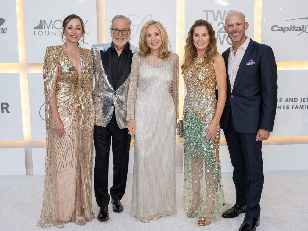 Two x Two Gala 2024, \u200bMelissa Ireland, Howard Rachofsky, Cindy Rachofsky, Lisa Runyon, John Runyon