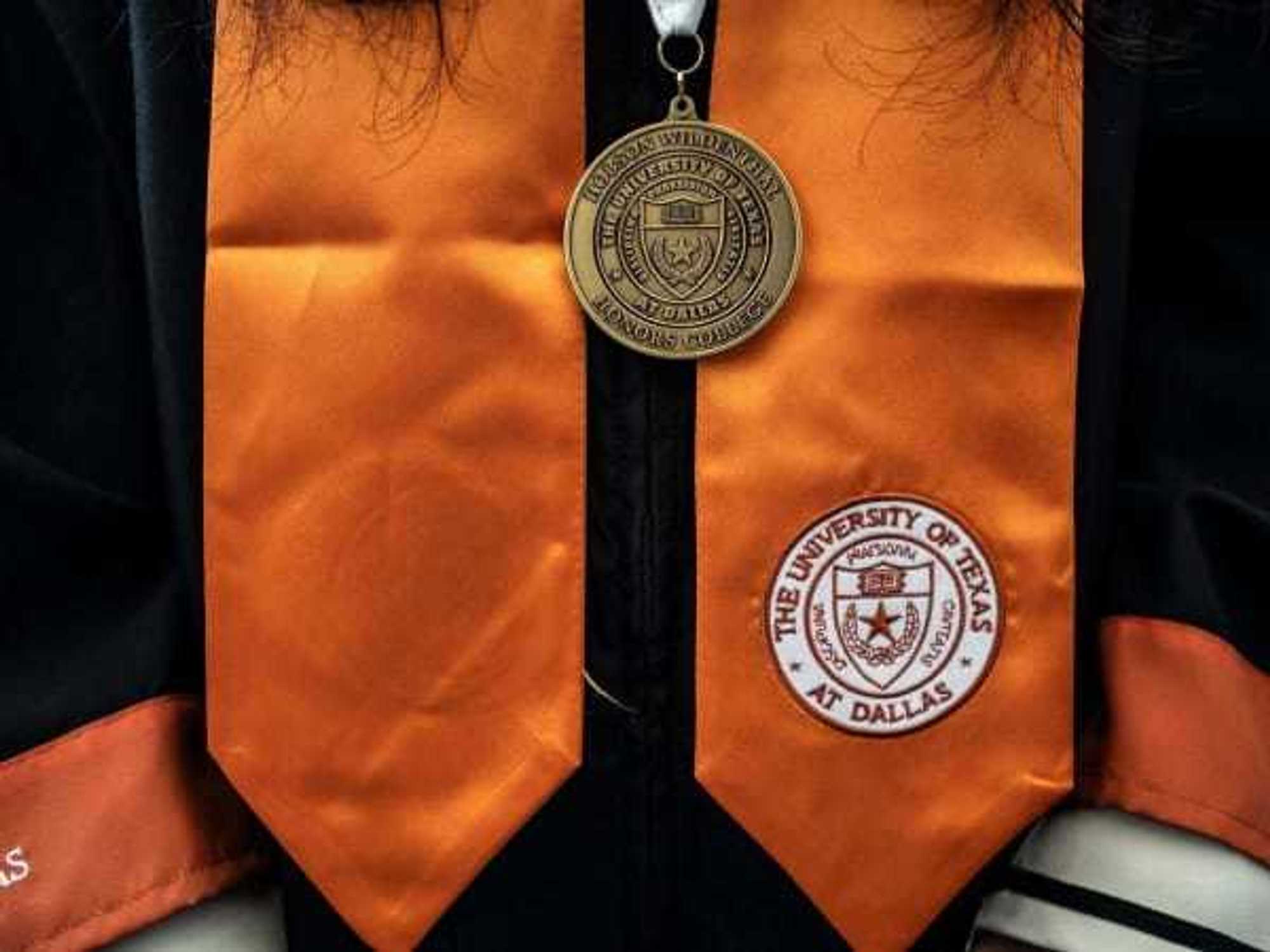 University of Texas at Dallas graduation regalia