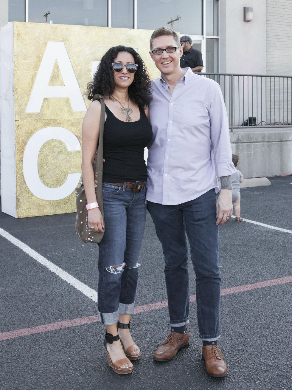 Valda Macready, John Macready, wrecked, art con