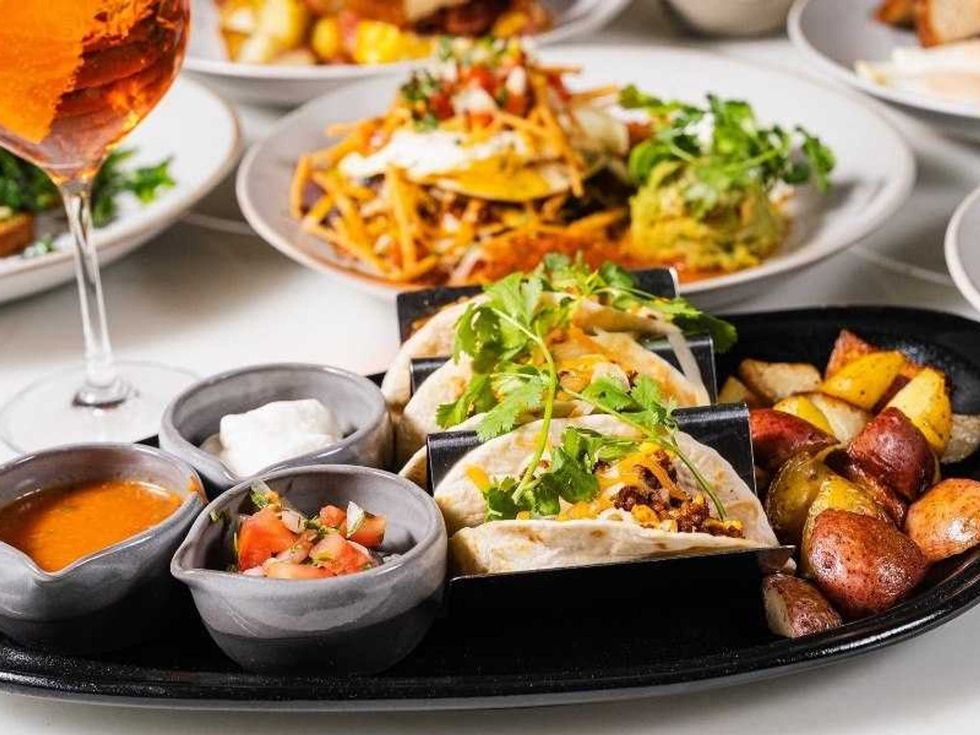 Versus at Hotel Mockingbird