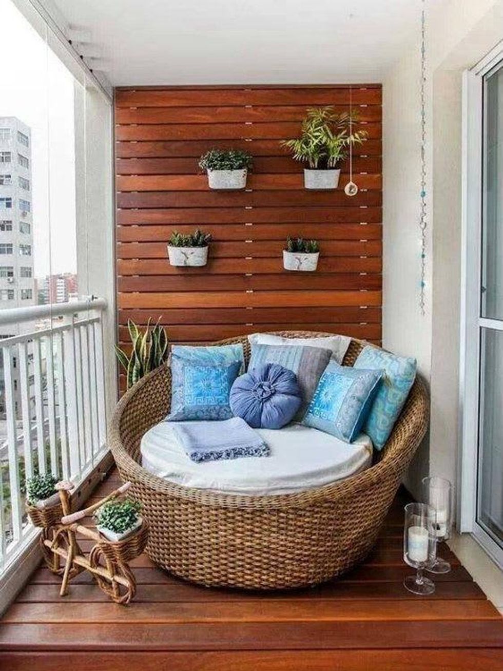 Vertical gardens are trendy for 2015 summer design