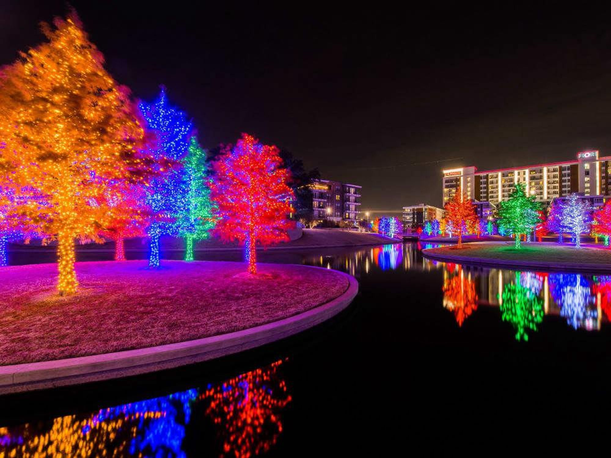 Where to see the most spectacular Christmas lights in DallasFort Worth