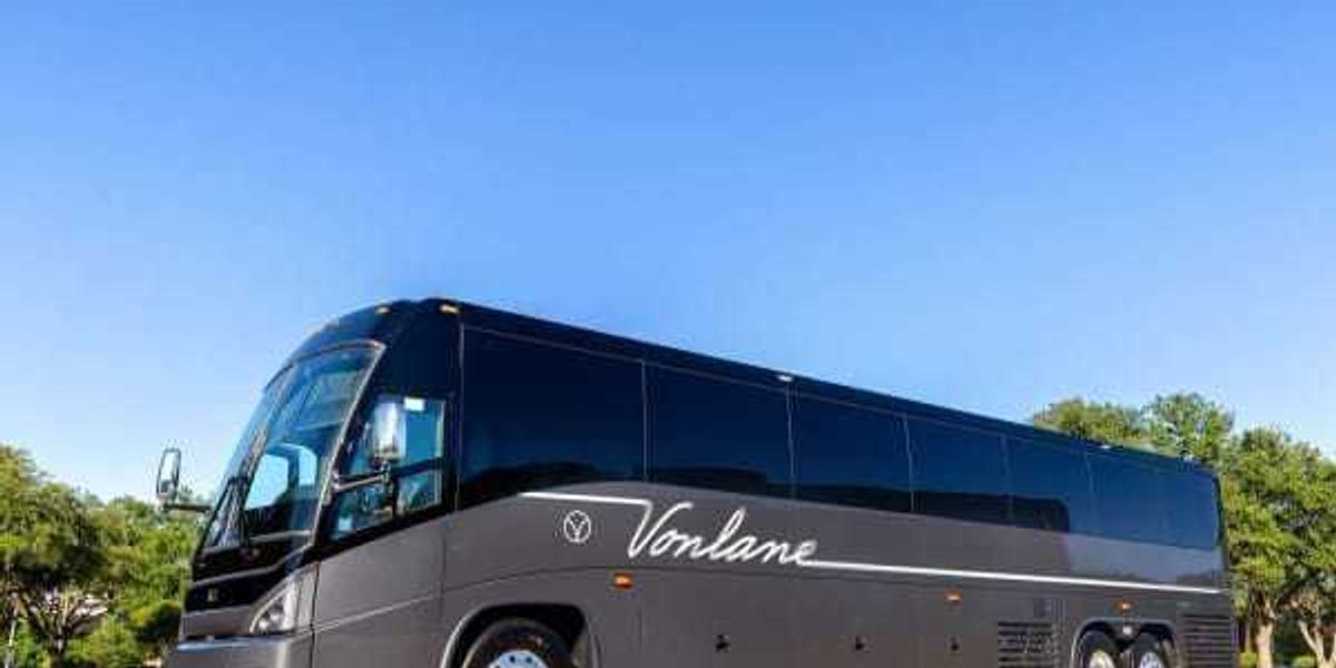 Vonlane relaunches luxury bus service between Dallas and Oklahoma City