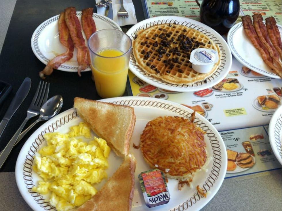 Waffle House breakfast