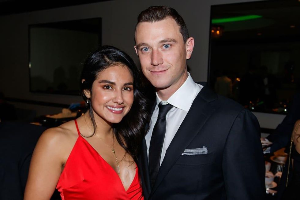 Whitney Covey, Maxwell Sellers