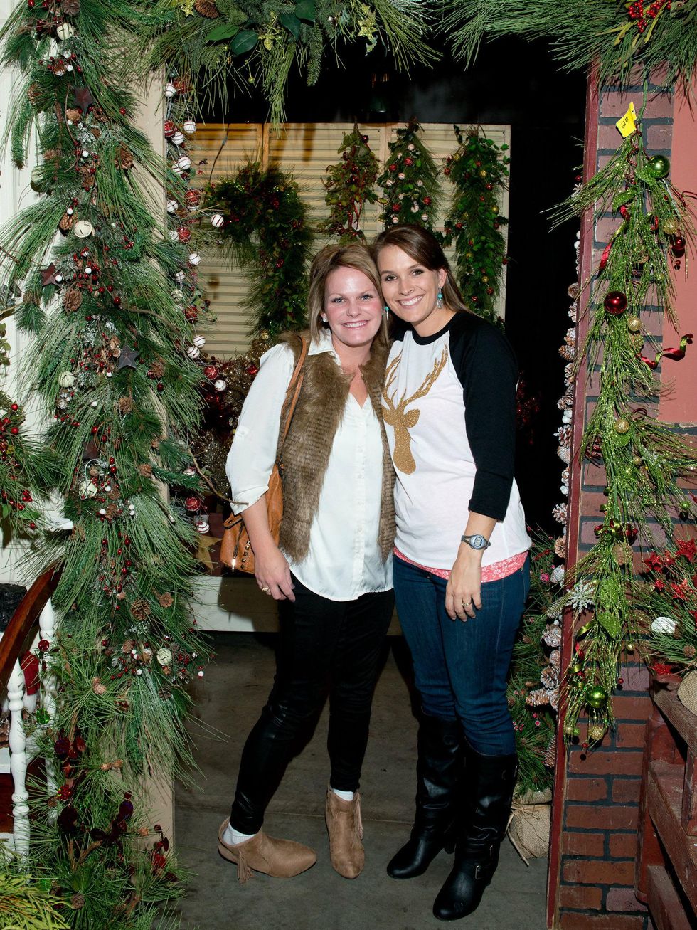 Whitney Cox and Angela Williams, chi o christmas market