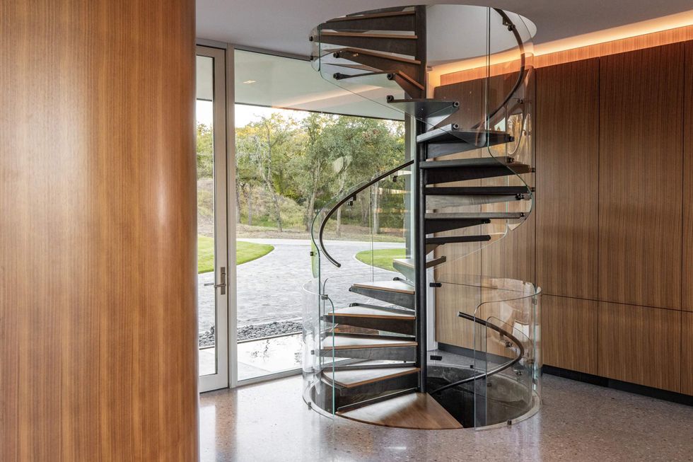 Willow Wood Horse Farm in Grapevine, ranch for sale