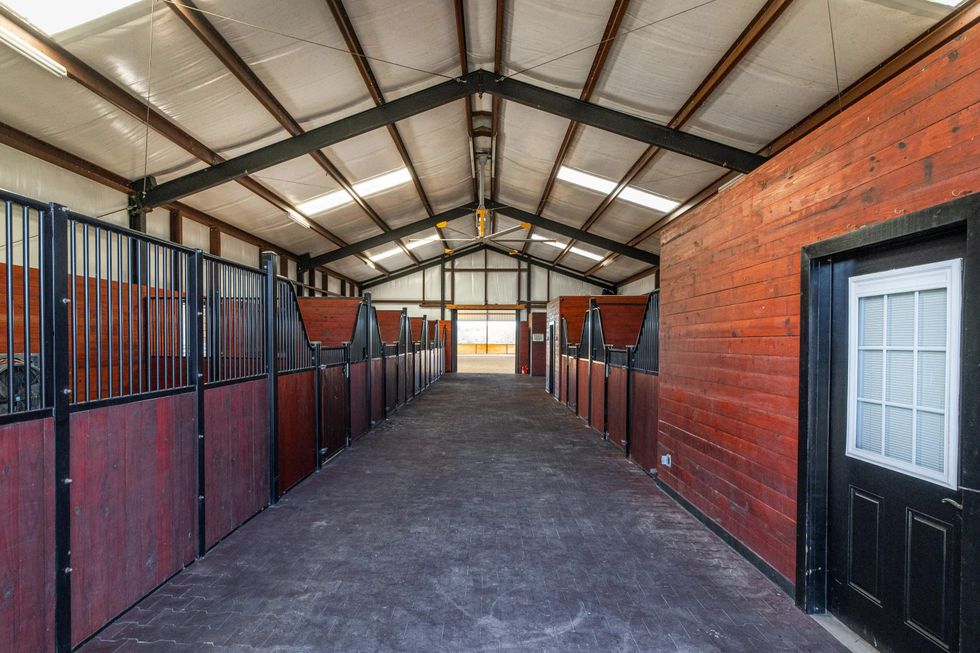 Willow Wood Horse Farm in Grapevine, ranch for sale