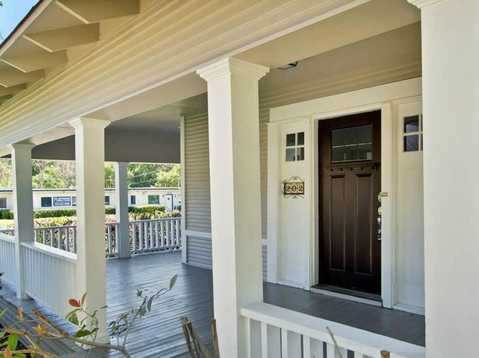 Winnetka Heights Home for Sale