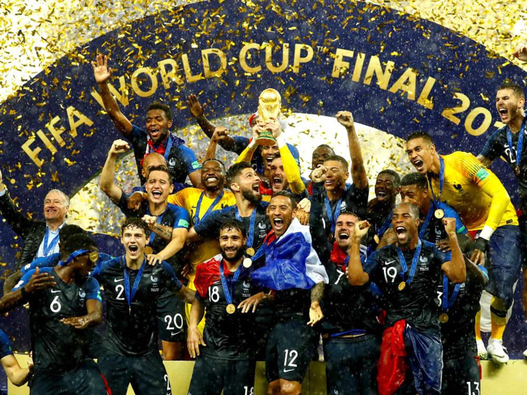 World Cup 2018 France team win trophy Russia